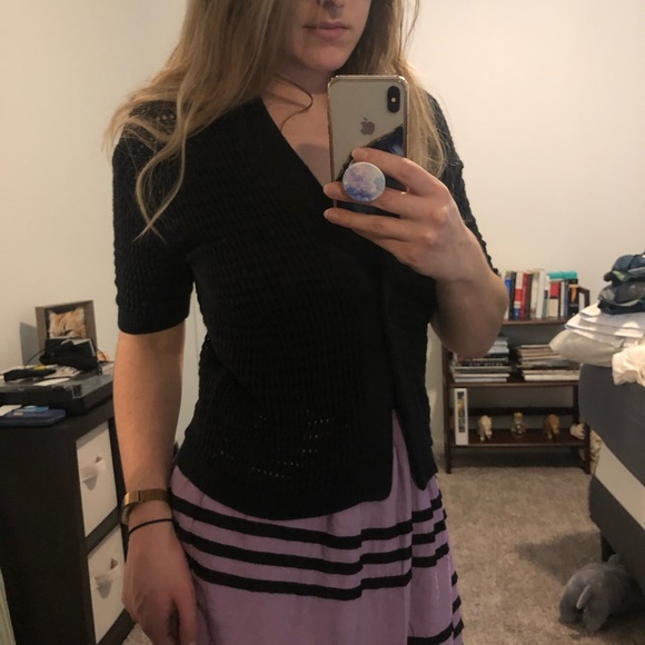 Short Sleeved Knitted Cardigan - Picture 2 of 6